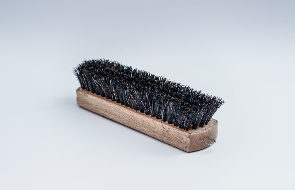 brush-cleaning-scrubber-45059